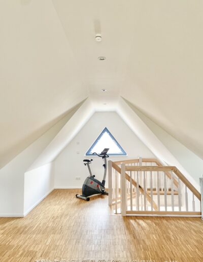 Hometrainer im Dachgeschoss